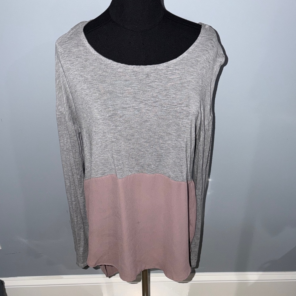 Meadow Rue Gray and Pink Long Sleeve Top